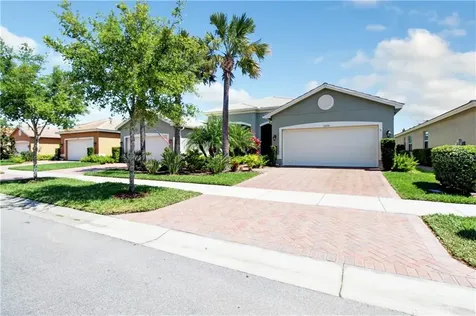 15726 Aurora Lake Circle Wimauma FL 33598