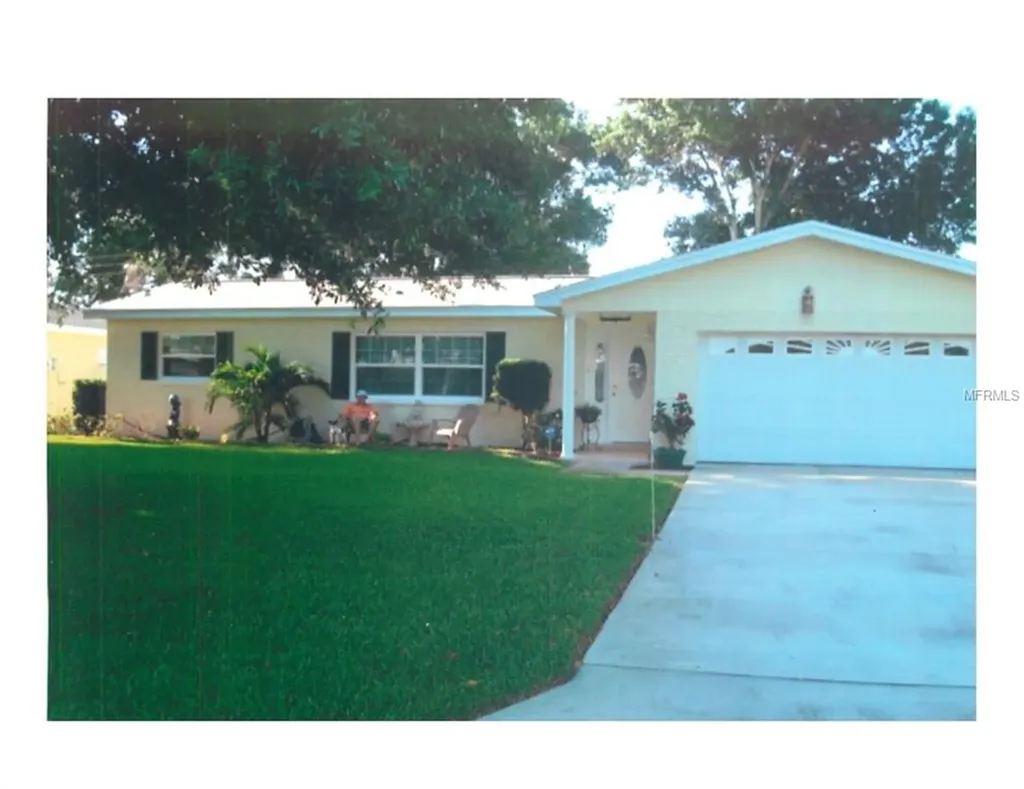 6925 11th Avenue N St Petersburg FL 33710