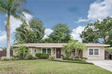 6727 17th Street N St Petersburg FL 33702