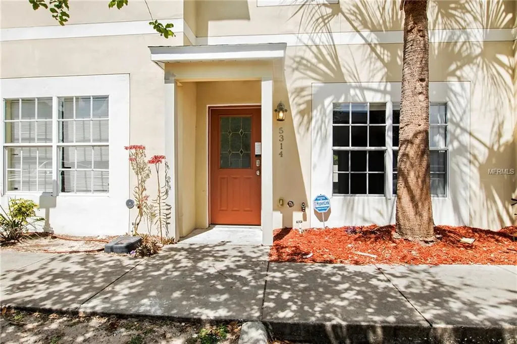5314 Terraza Court Temple Terrace FL 33617