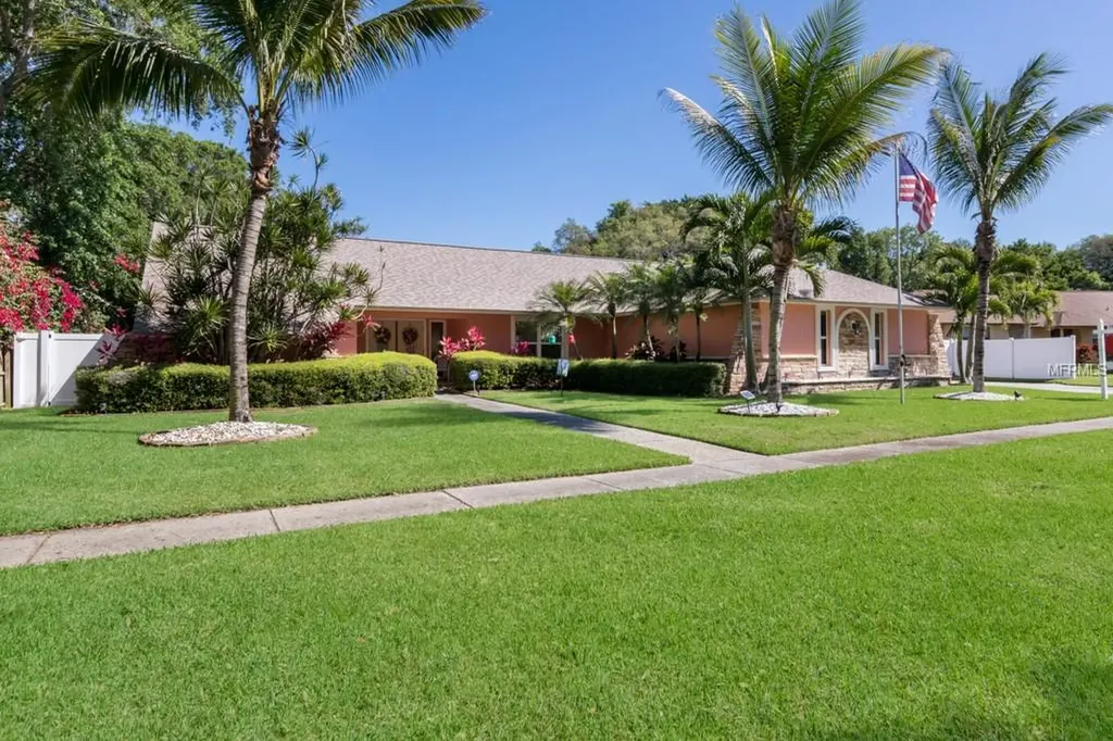 10377 Barry Drive Largo FL 33774