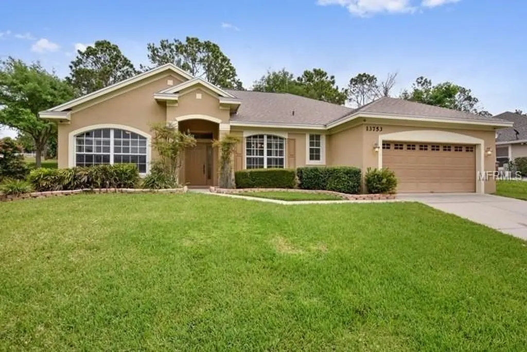 13753 Via Roma Circle Clermont FL 34711