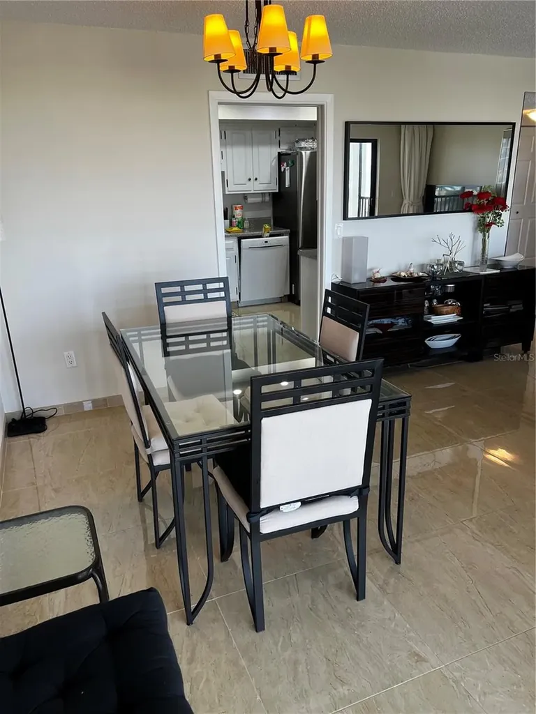 1102 Ben Franklin Drive Sarasota FL 34236