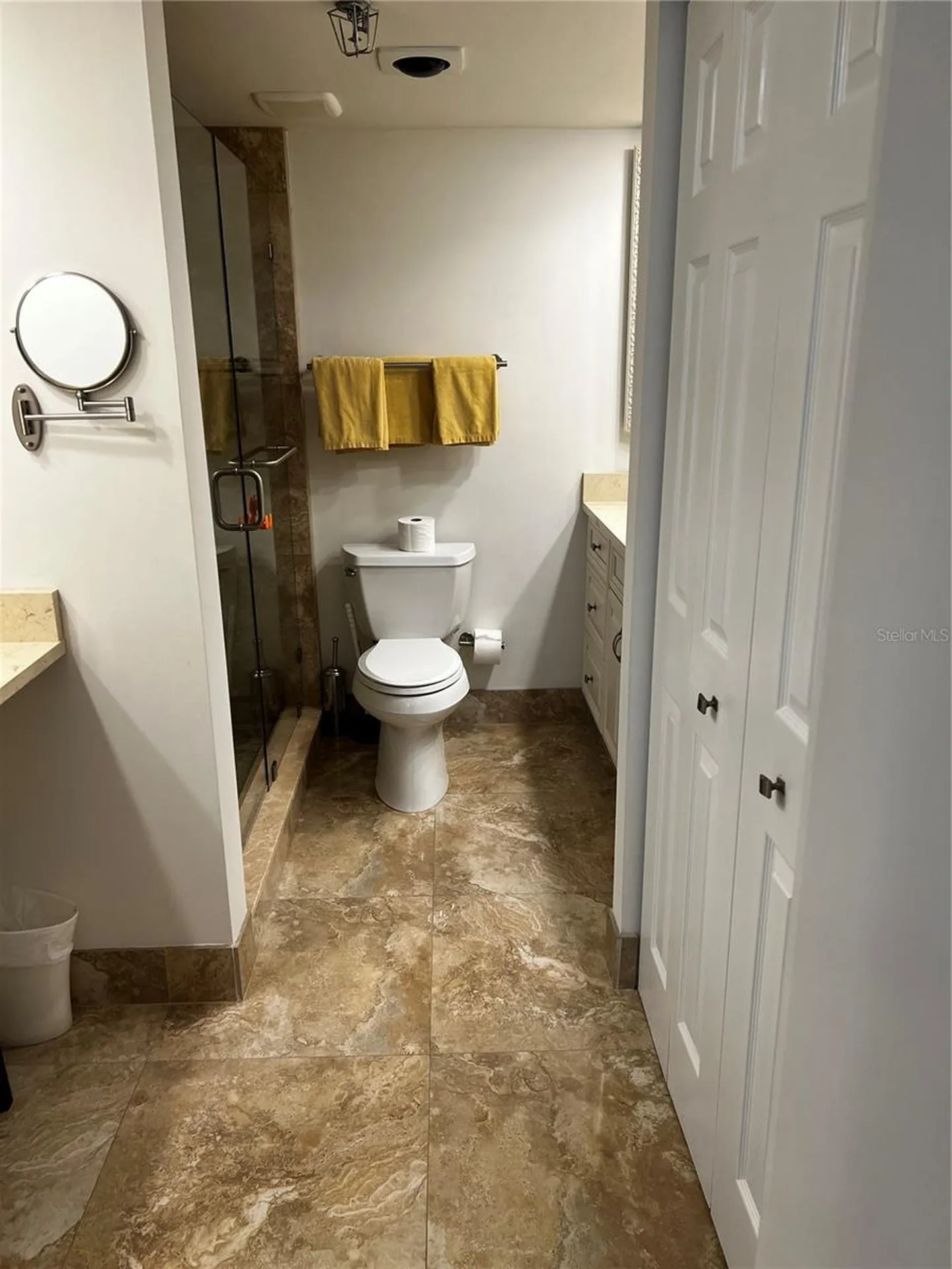 1102 Ben Franklin Drive Sarasota FL 34236