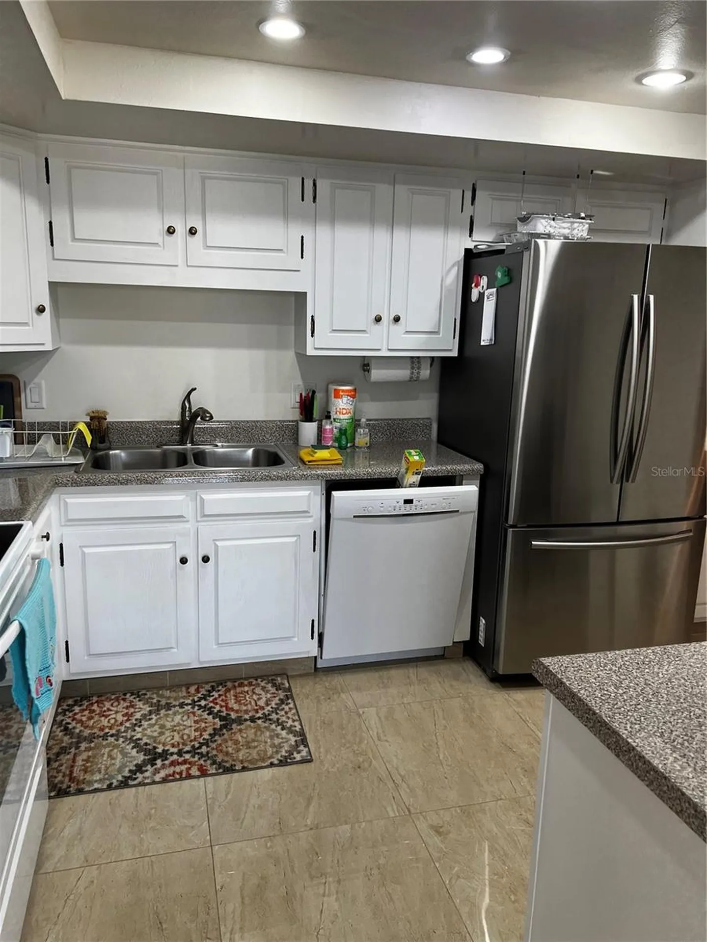 1102 Ben Franklin Drive Sarasota FL 34236