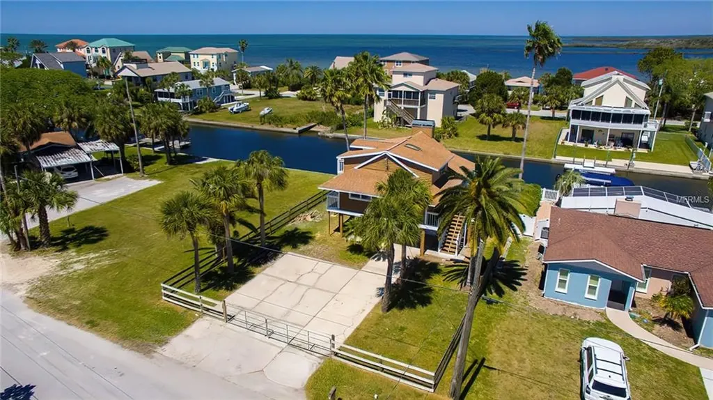 6523 Seaview Boulevard Hudson FL 34667