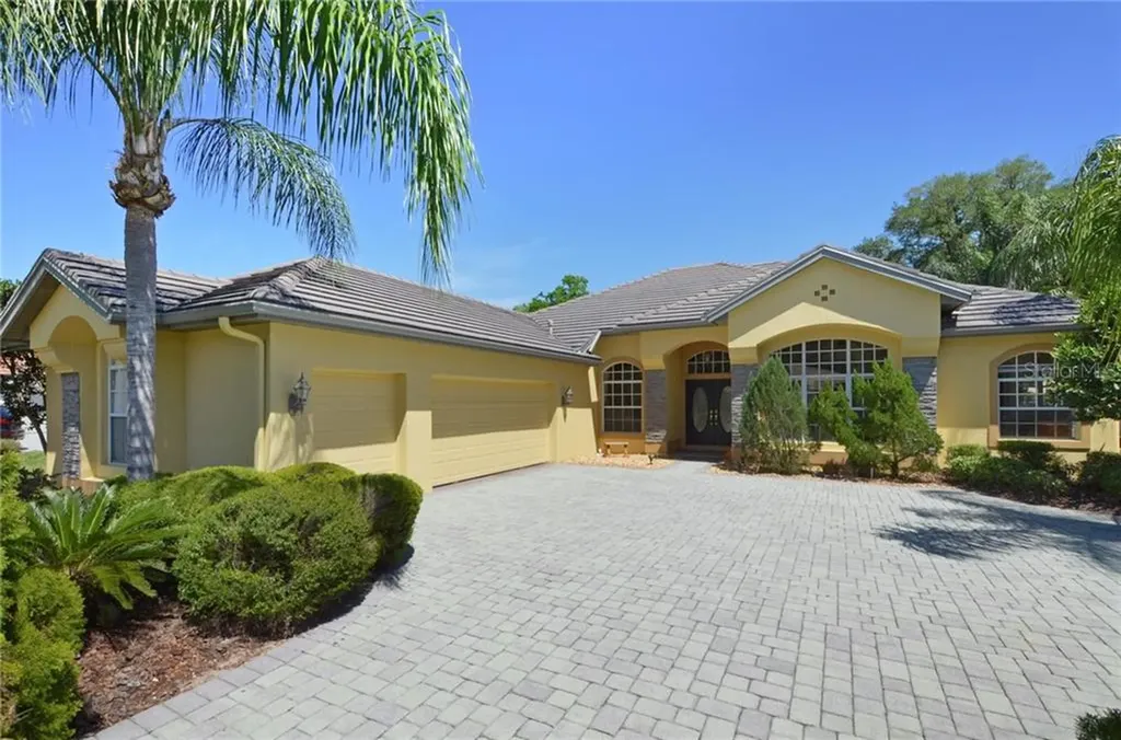 13114 Grand Traverse Drive Dade City FL 33525
