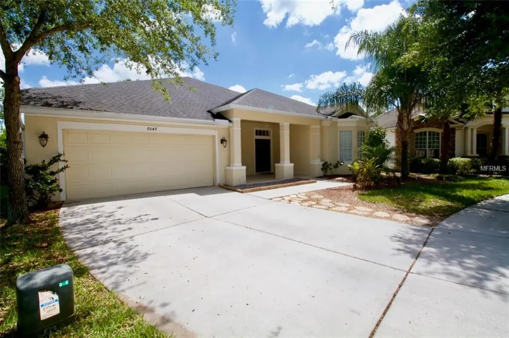 7047 Derwent Glen Circle Land O Lakes FL 34637
