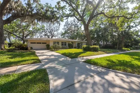 315 Lotus Path Clearwater FL 33756