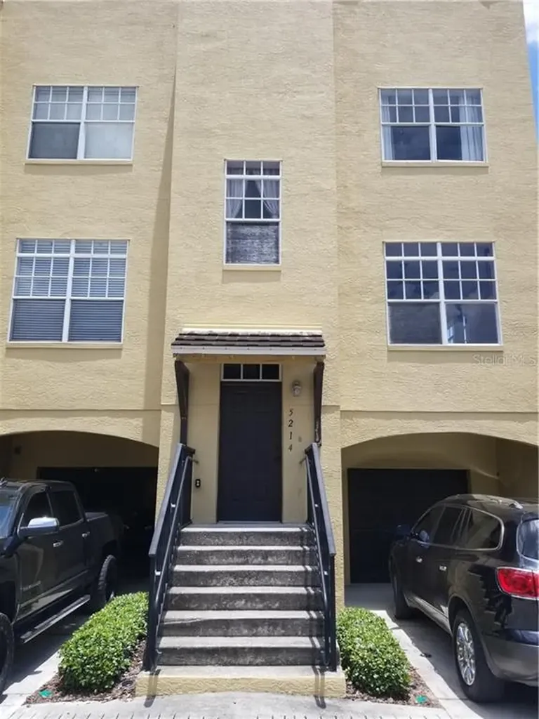 5214 Olmstead Bay Place Tampa FL 33611