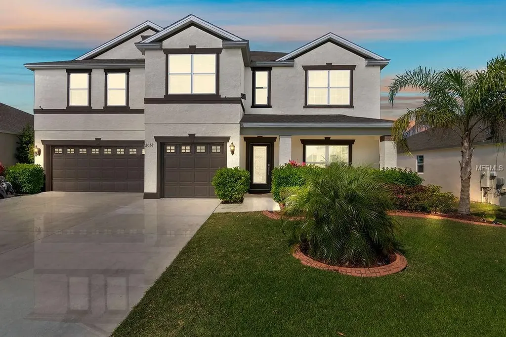 2036 Red Bluff Avenue Apopka FL 32712