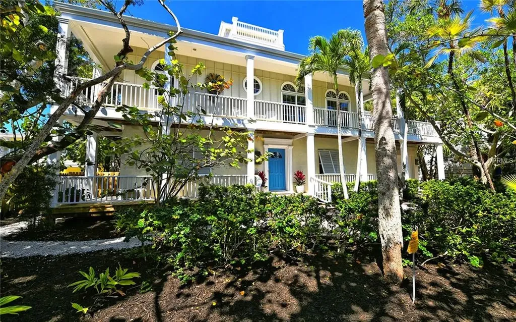 3400 Hamilton Avenue Sarasota FL 34242