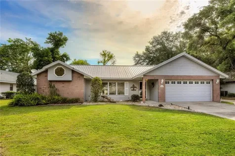 1016 Woodward Oaks Circle Eustis FL 32726
