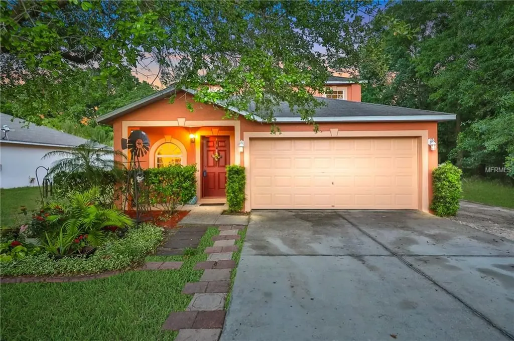 7777 Country Chase Avenue Lakeland FL 33810