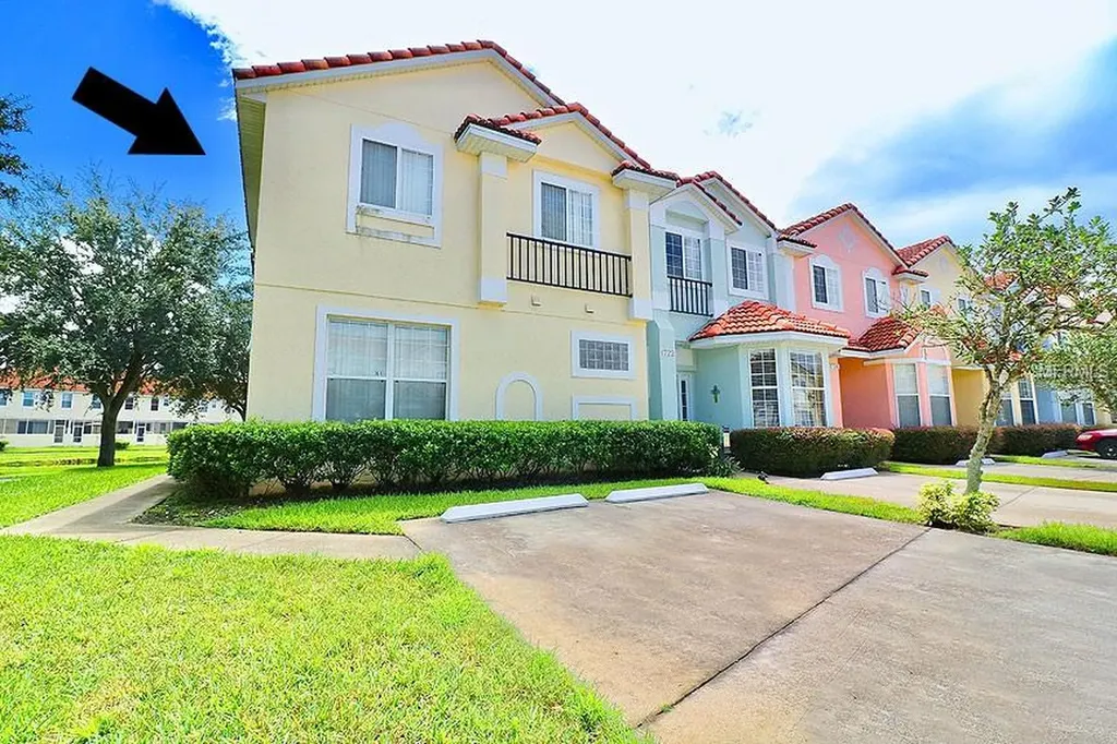 4720 Hemingway House Street Kissimmee FL 34746