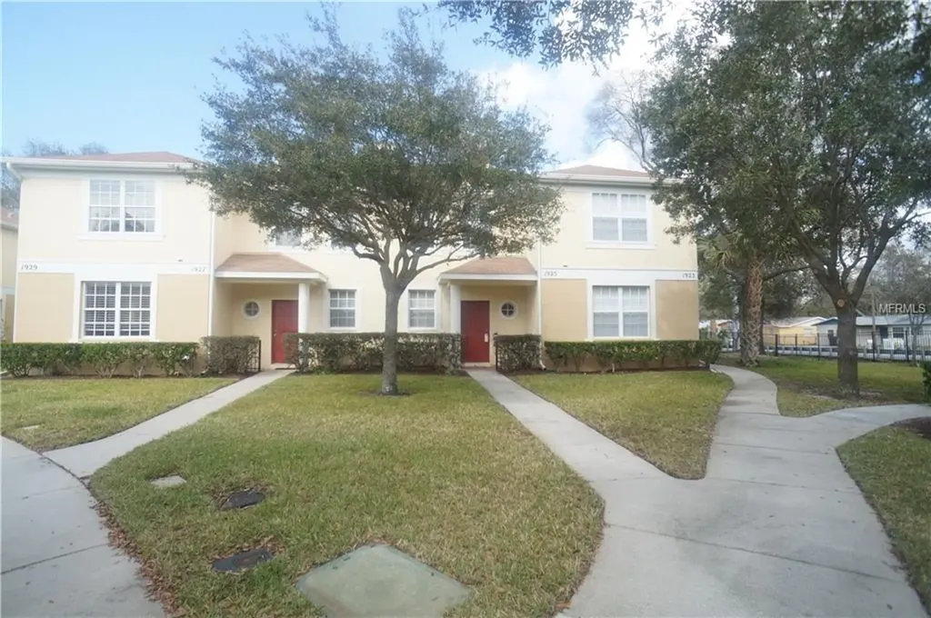 1923 Fiesta Ridge Court Tampa FL 33604