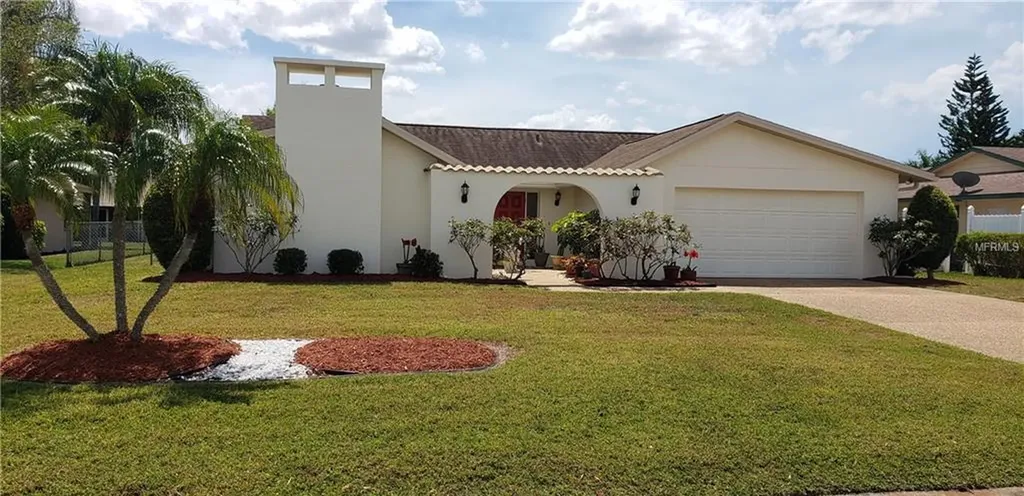5710 Doral Court Sarasota FL 34238