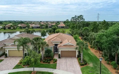 6101 Granaway Court Sarasota FL 34238