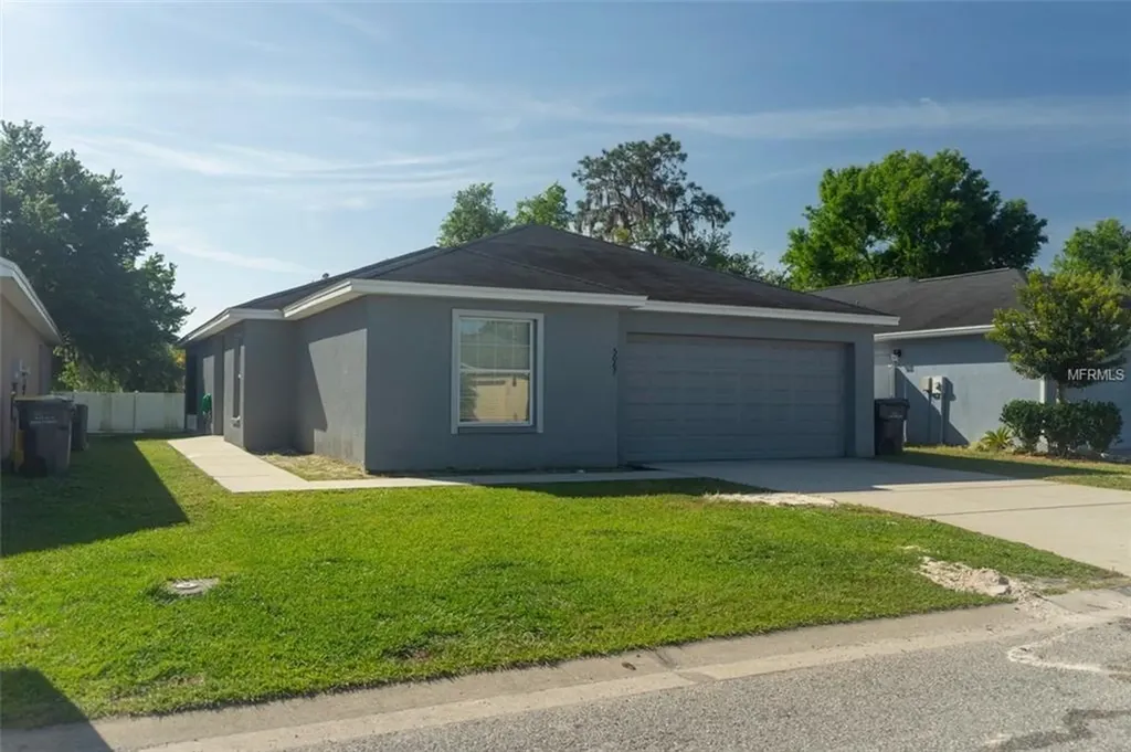 5067 Belmont Park Lane Mulberry FL 33860