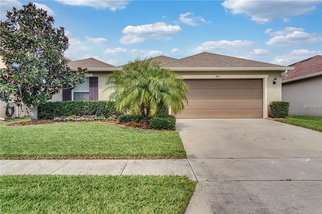 1413 Sawgrass Pointe Drive Orlando FL 32824
