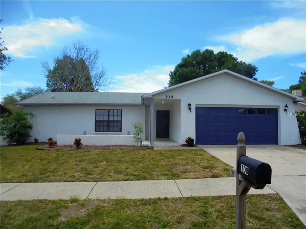 108 Chestnut Circle Safety Harbor FL 34695