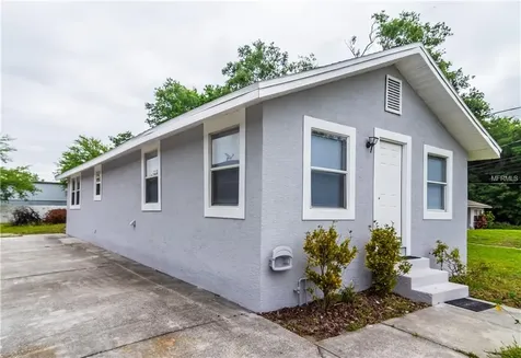 221 Cypress Street Orlando FL 32824
