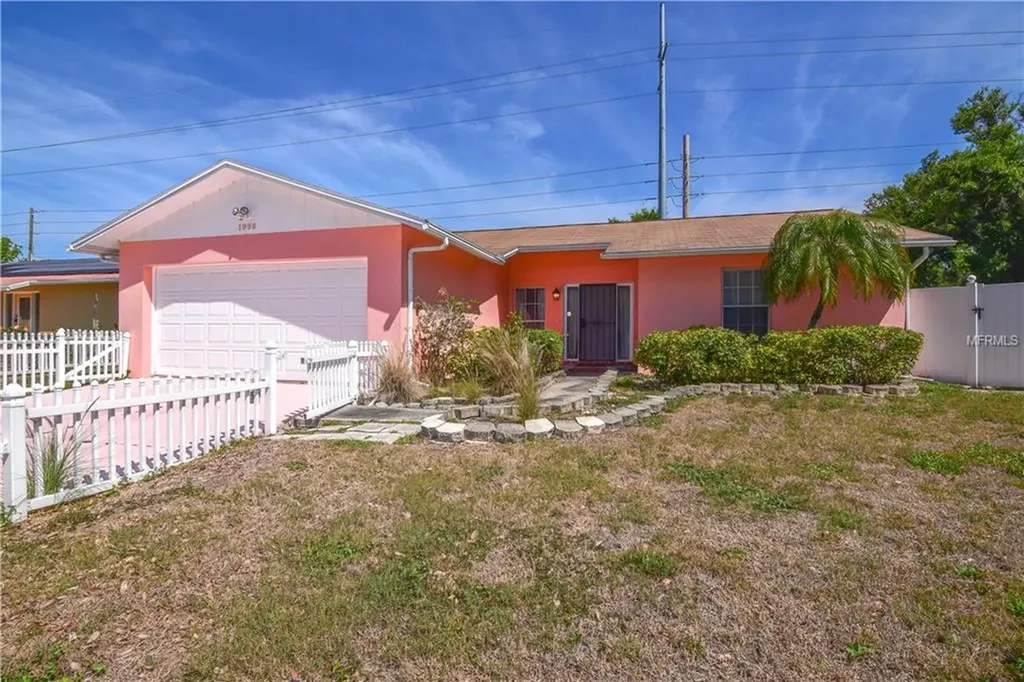 1998 Radcliffe Drive N Clearwater FL 33763