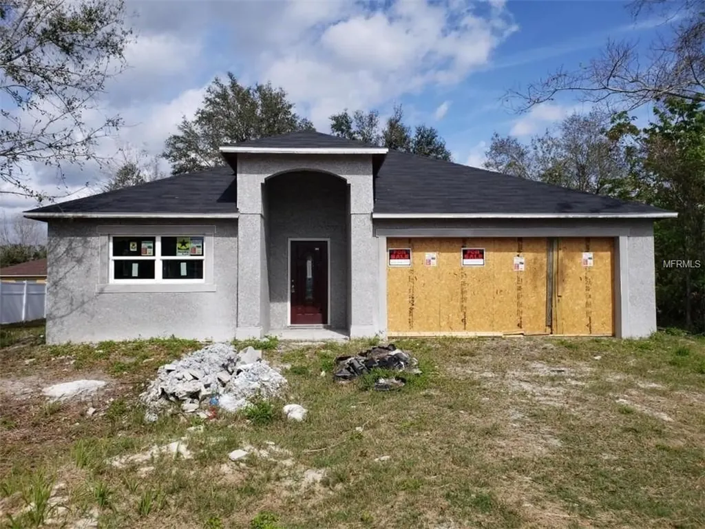 328 Medina Court Kissimmee FL 34758