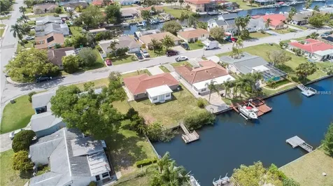 9816 Island Harbor Drive Port Richey FL 34668