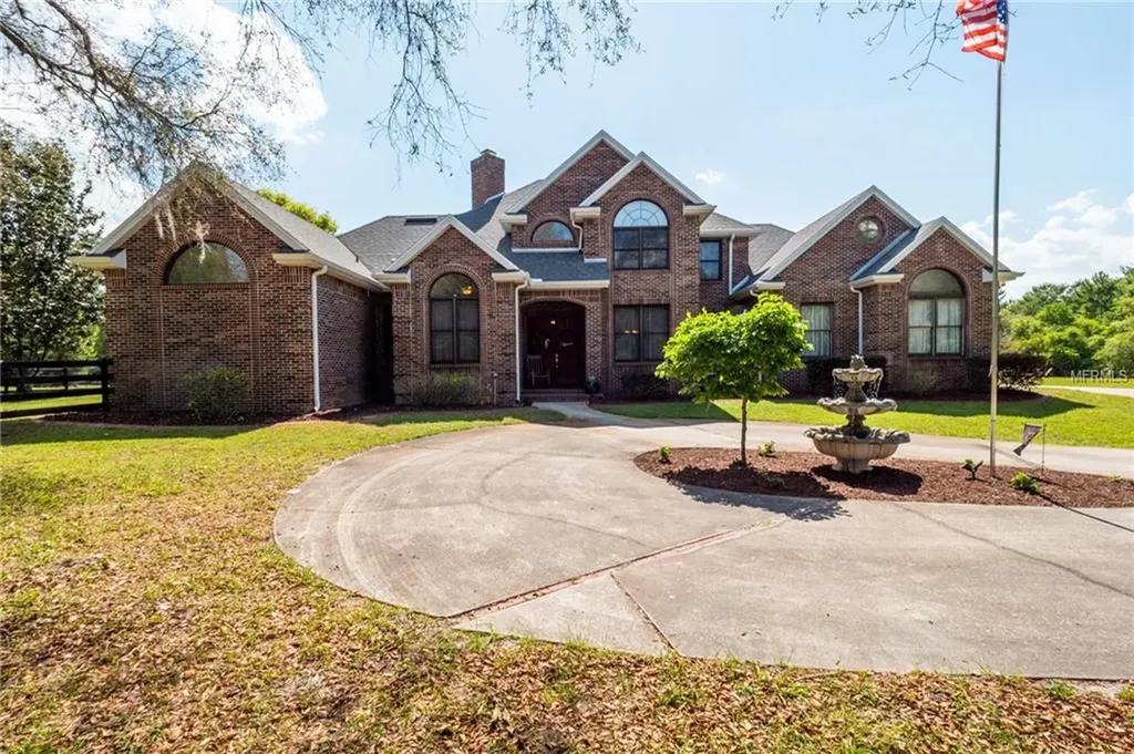 240 Seminole Woods Boulevard Geneva FL 32732