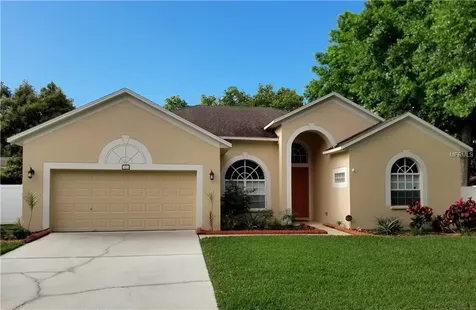 223 Taylor Bay Lane Brandon FL 33510