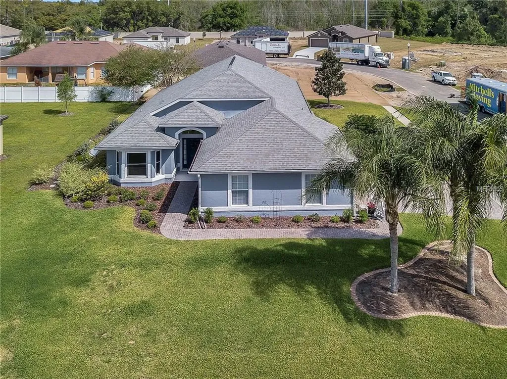 35827 Rose Moss Avenue Leesburg FL 34788