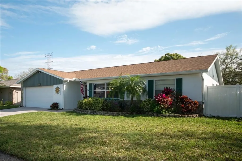 2767 Poppyseed Court Clearwater FL 33761