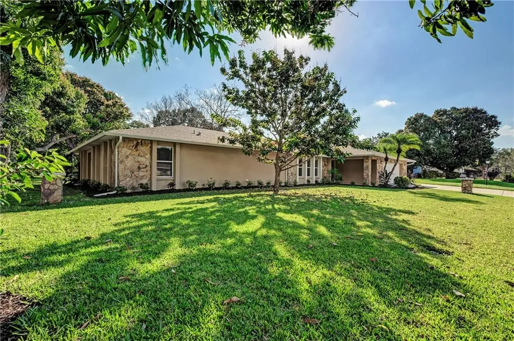 520 71st Street NW Bradenton FL 34209