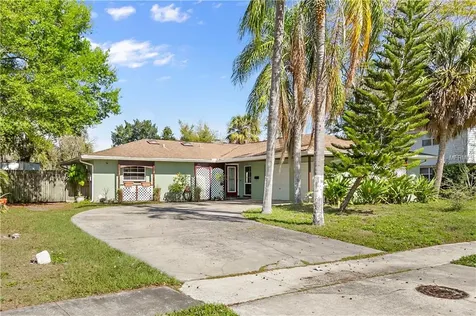8327 Fountain Avenue Tampa FL 33615