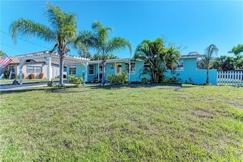 413 Alta Vista Avenue Englewood FL 34223