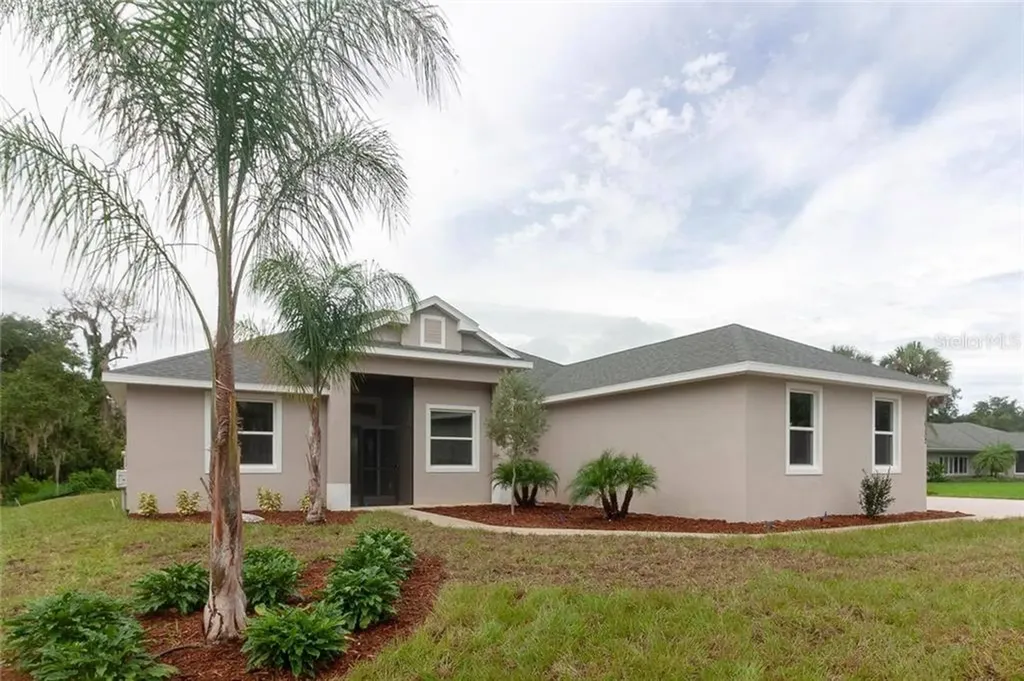 16302 E Shirley Shores Road Tavares FL 32778