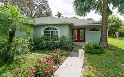 3660 Crystal Lakes Court Sarasota FL 34235