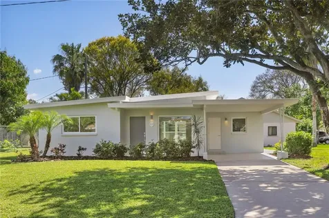1051 6th Avenue NW Largo FL 33770