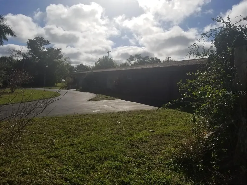 25301 Marion Avenue Punta Gorda FL 33950
