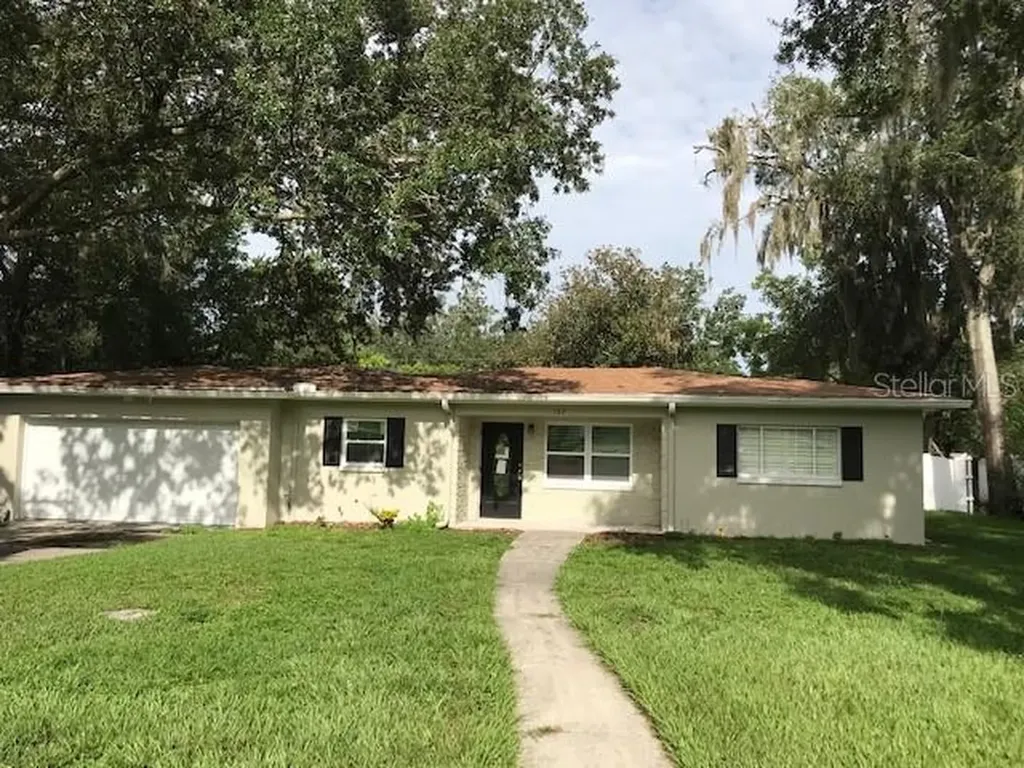 107 S Greenfield Avenue Temple Terrace FL 33617