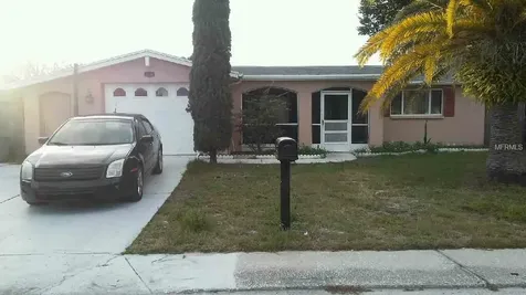 9301 Hunt Club Lane Port Richey FL 34668