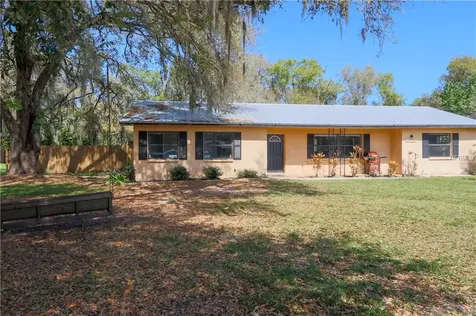 12906 Oliveira Street Dover FL 33527