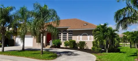 2420 W Marion Avenue Punta Gorda FL 33950