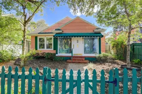 320 23rd Avenue N St Petersburg FL 33704
