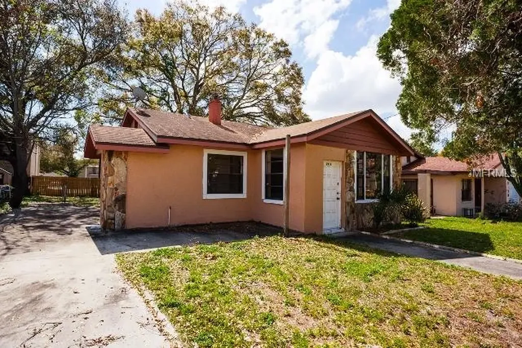 2916 W Kathleen Street Tampa FL 33607