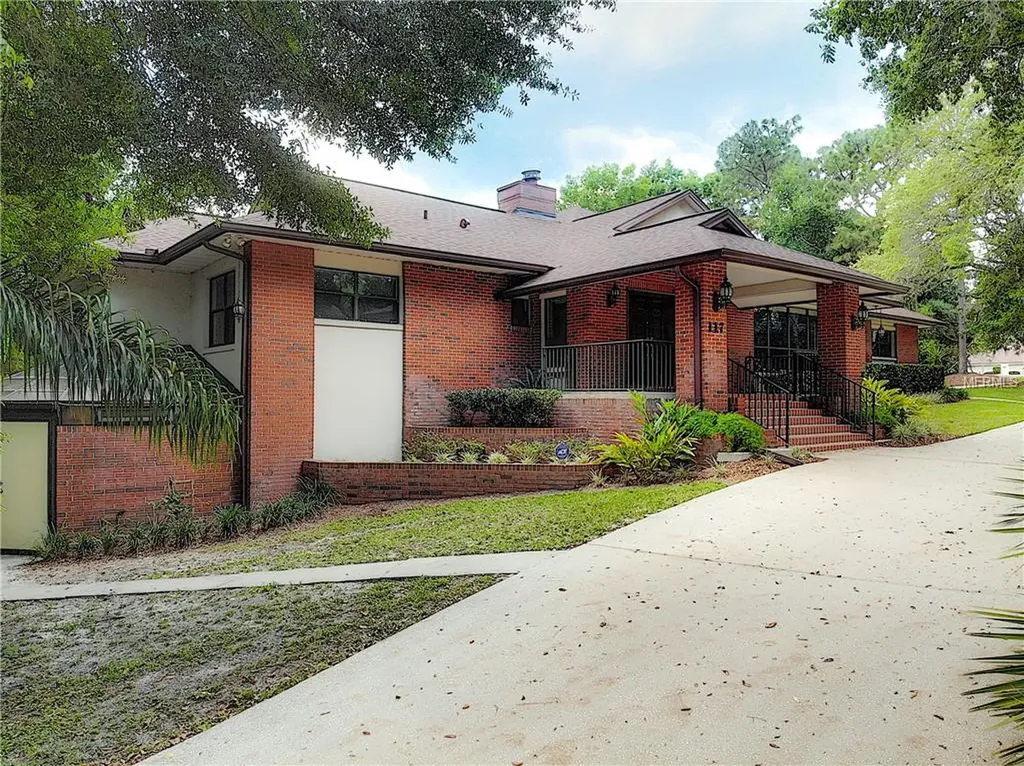 117 E Greentree Lane Lake Mary FL 32746