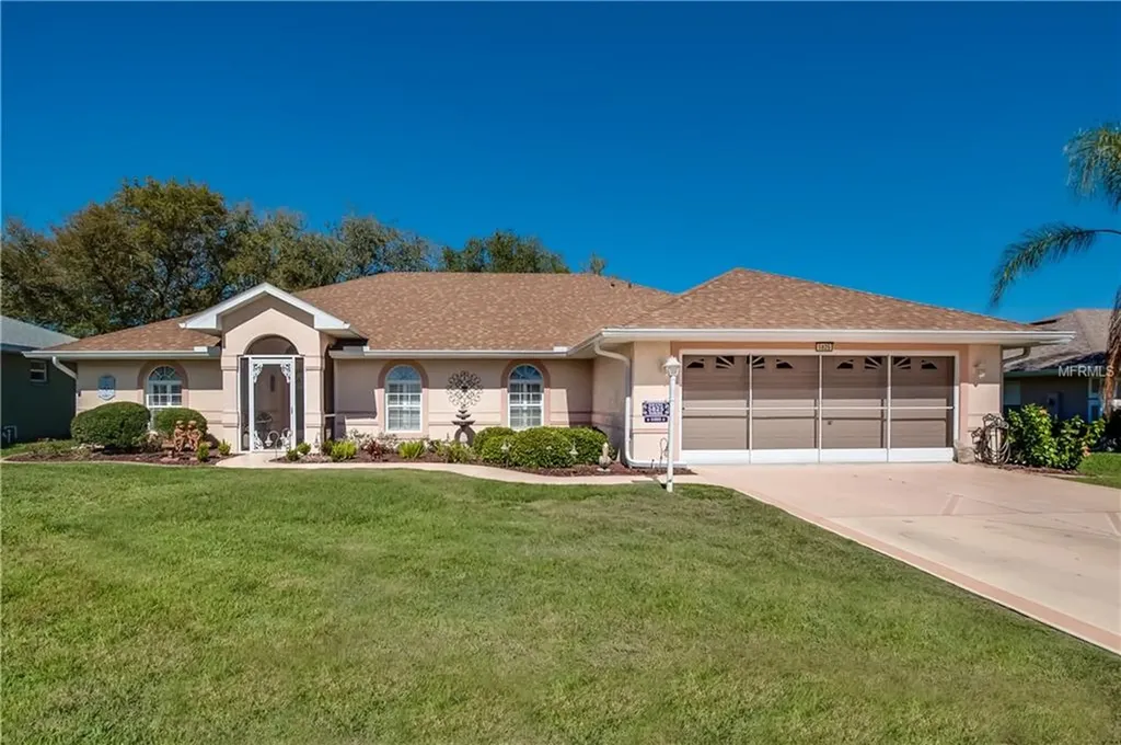 5825 Princess Caroline Place Leesburg FL 34748
