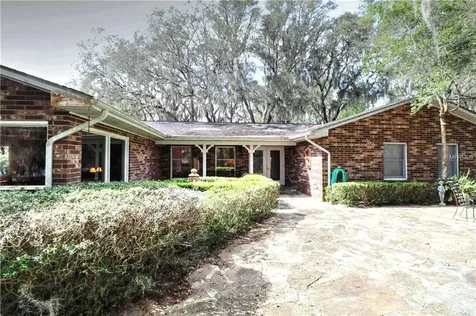 40851 Gator Lake Road Lady Lake FL 32159