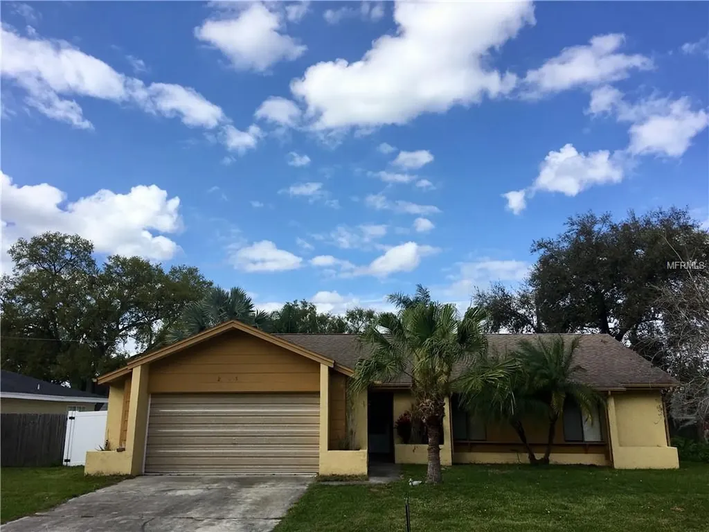 2675 Ann Avenue Kissimmee FL 34744